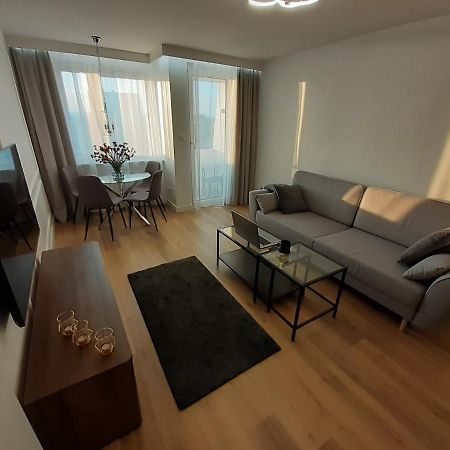 Apartament Plaza 41 กดัญสก์ ภายนอก รูปภาพ