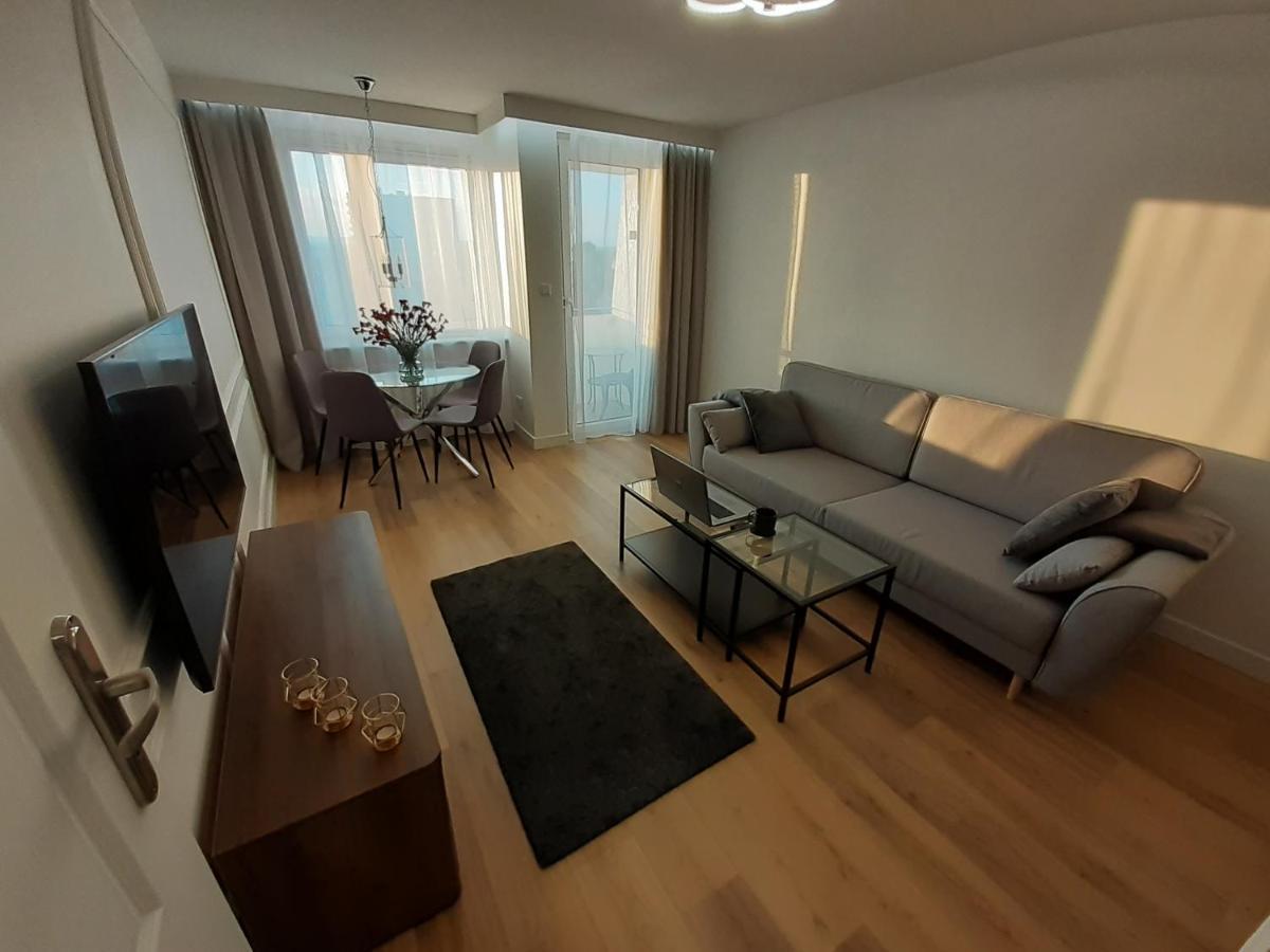 Apartament Plaza 41 กดัญสก์ ภายนอก รูปภาพ