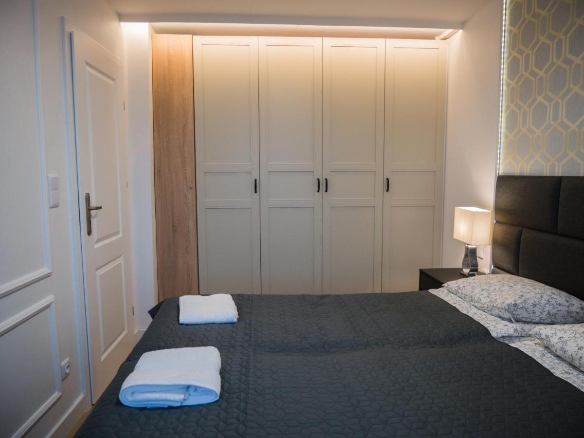 Apartament Plaza 41 กดัญสก์ ภายนอก รูปภาพ