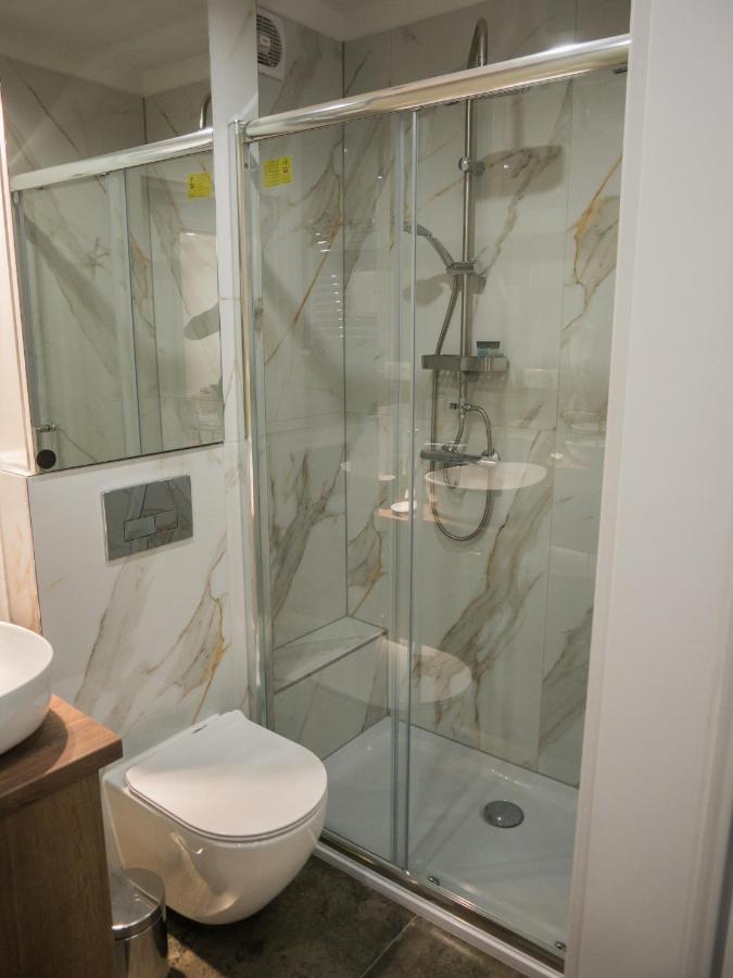 Apartament Plaza 41 กดัญสก์ ภายนอก รูปภาพ
