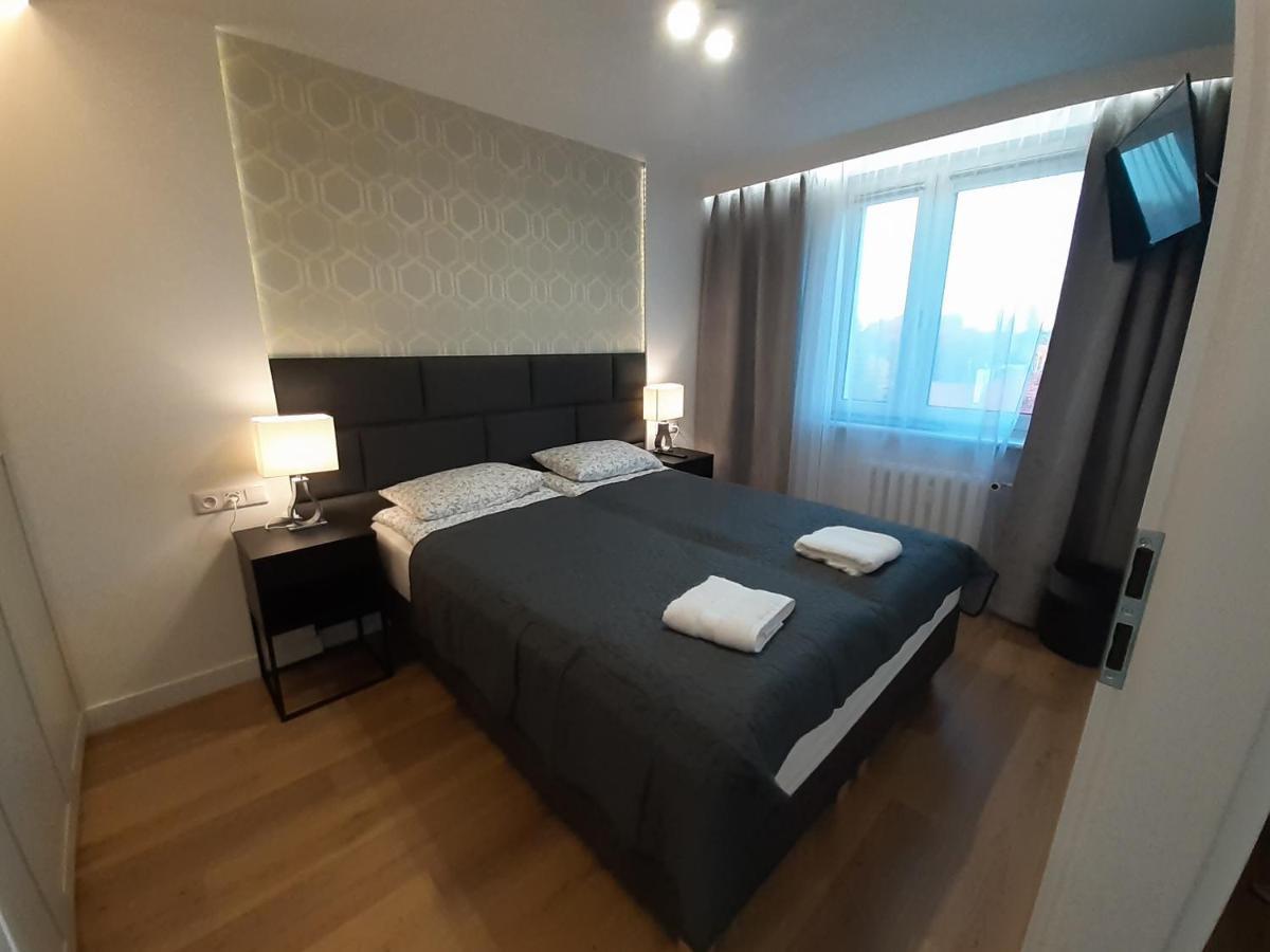 Apartament Plaza 41 กดัญสก์ ภายนอก รูปภาพ